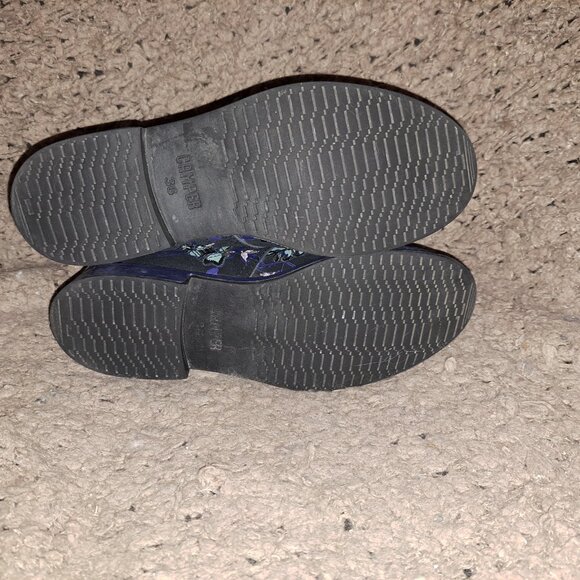 CAMPER TWINS-Black Suede/Embroidered Floral/Peacocks-Side Zip-Sz 36-Near Mint - Picture 8 of 8